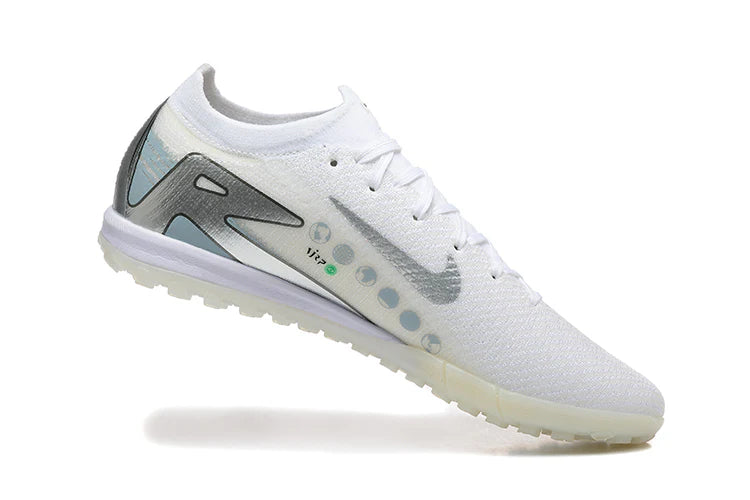 Nike Mercurial Vapor 15 Turf soccer shoe — product photo 3 of 9